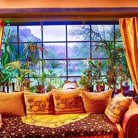Art House Dum Slunce Casa de Campo *